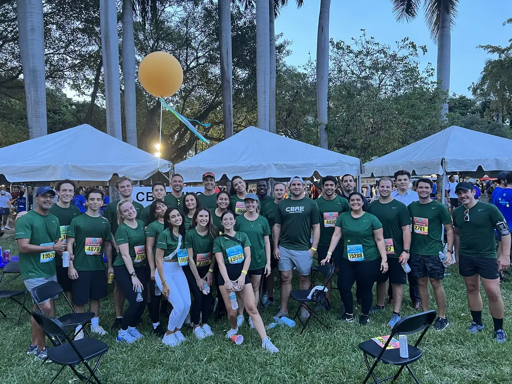 CBRE South Florida full team at Corporate Run — David Bateman, Managing Director